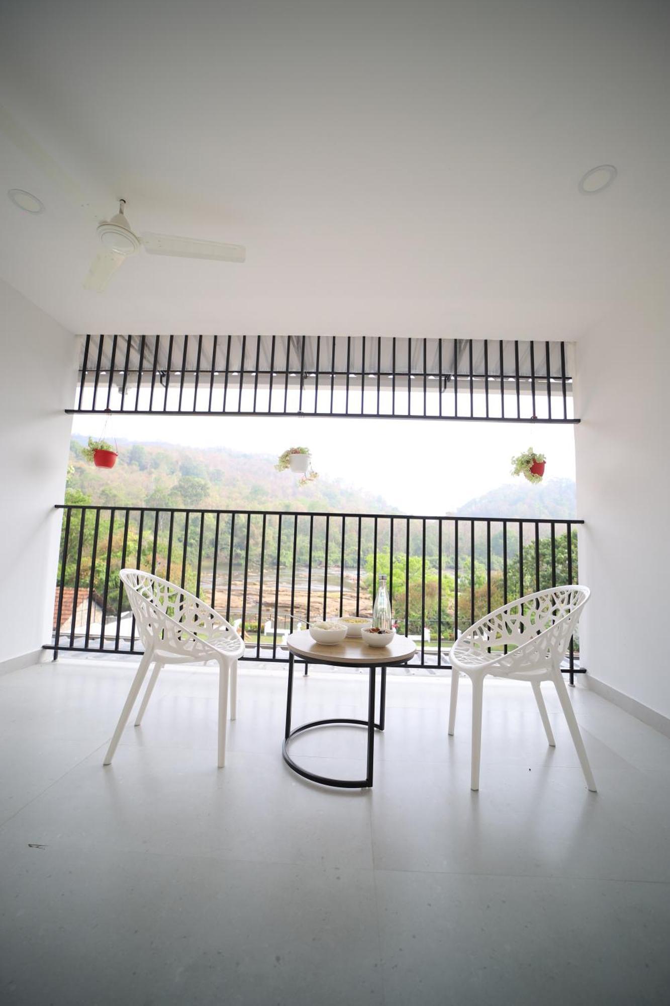 Seeheim Resorts Athirappilly Exterior foto