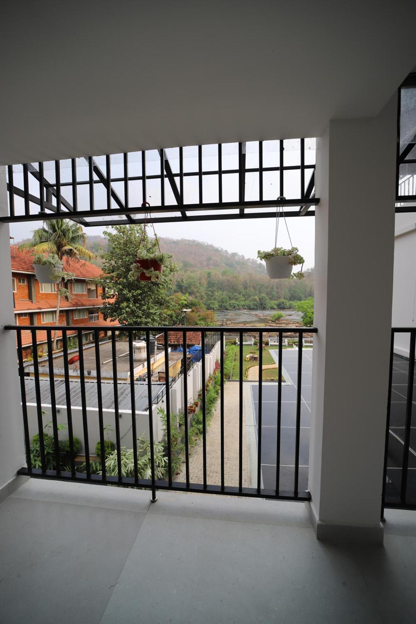 Seeheim Resorts Athirappilly Exterior foto